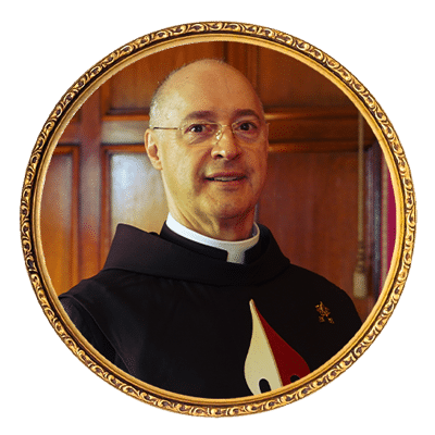 <span class="text-accent">Pe. Marcos Faes de Araújo</span>